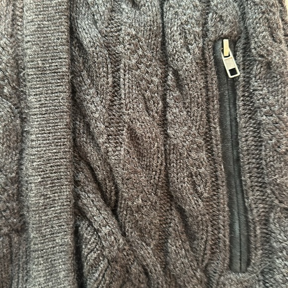 Ecru sweater vest - Picture 5 of 7